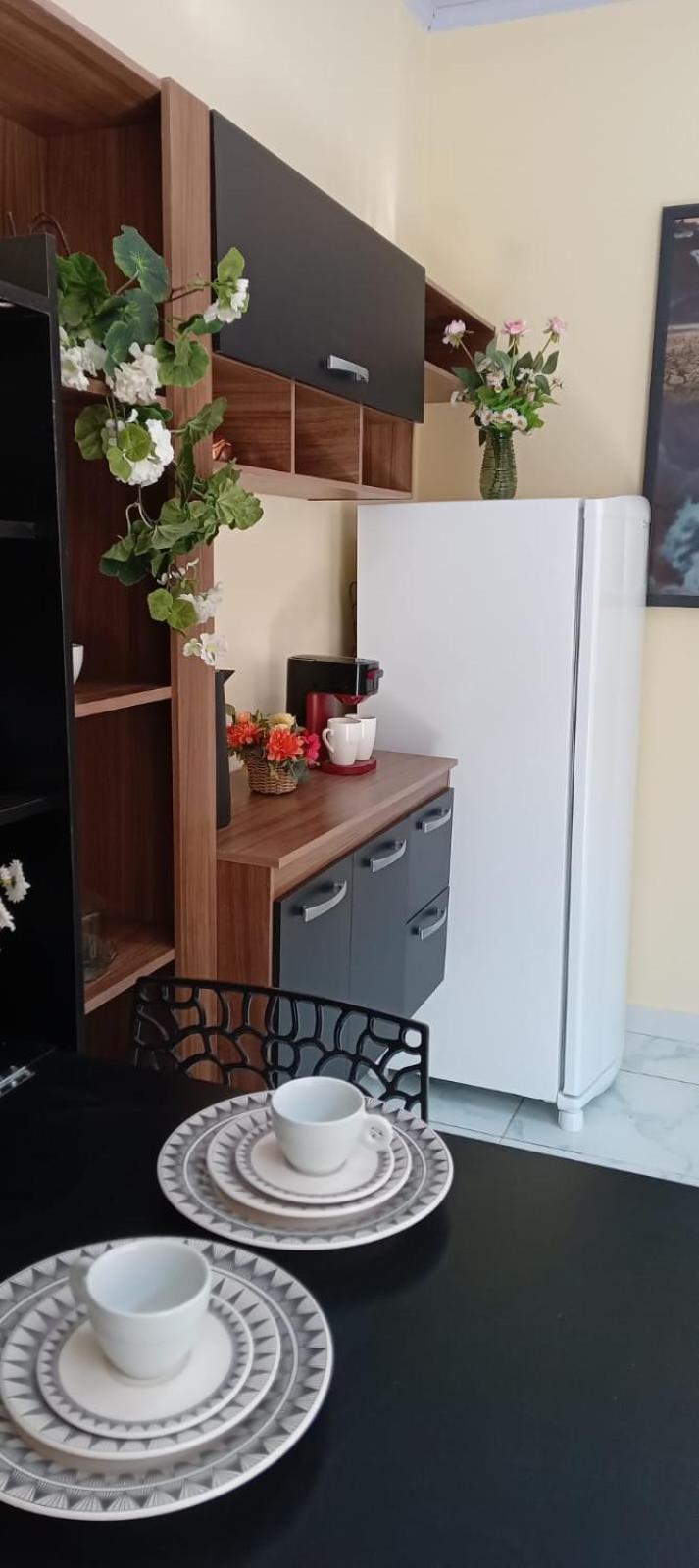 Kitnet Linda 14 Apartment มอนเตสกลารอส ภายนอก รูปภาพ